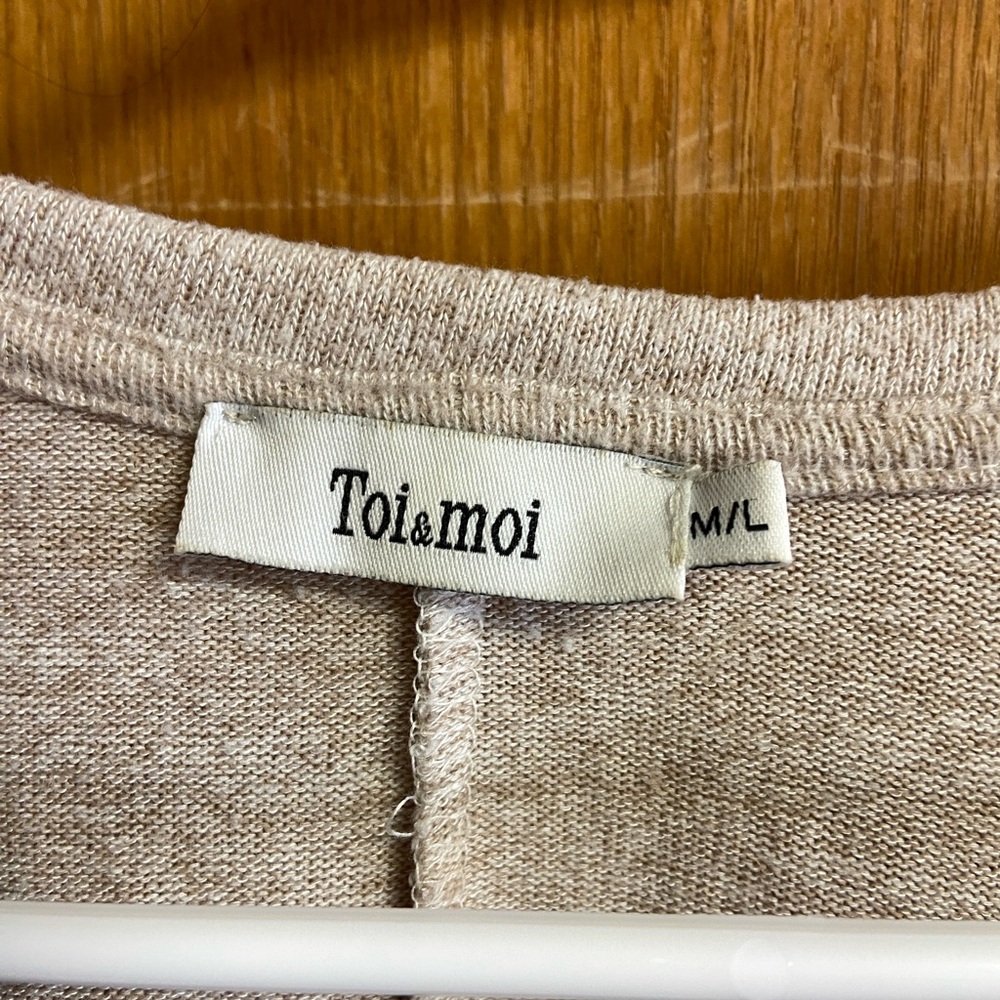 Toi&Moi Sweater - Picture 3 of 3